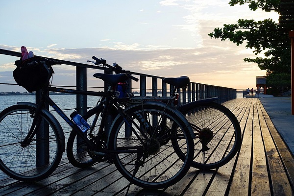 Zwiedzanie Kołobrzegu i okolicy na rowerze